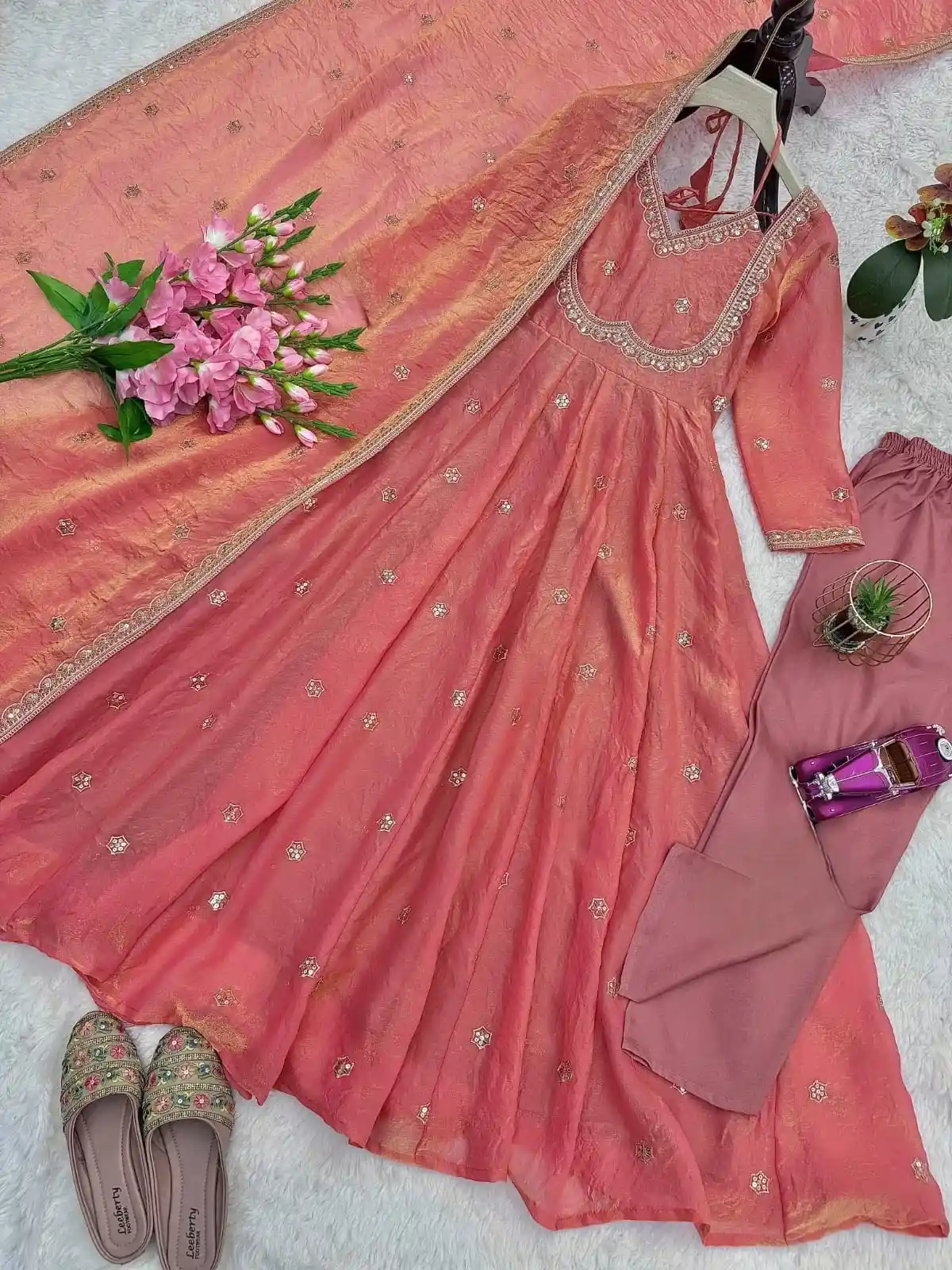 Lifgt Pink Heavy Fandy Silk Designer Party Wear Gown